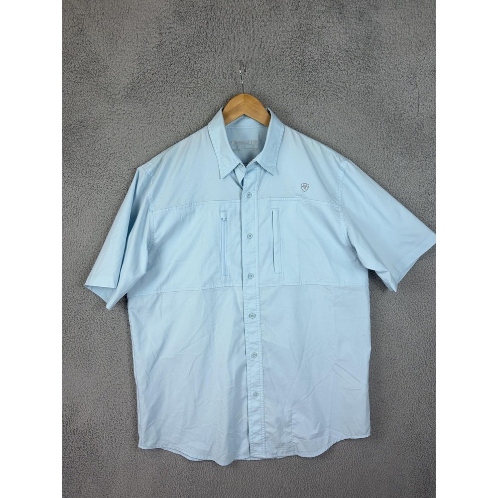Ariat Shirt Mens Medium Blue Short Sleeve Button Front Fishing Vented Outdoor